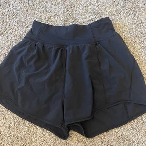 LULULEMON black high waisted short size 2